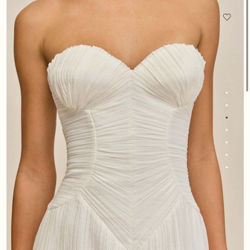 Cult Gaia Ashika Gown